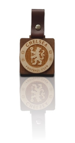 Brelok drewniany grawerowany dwuwarstwowy bejcowany Chelsea 5x5cm