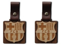 Brelok drewniany grawerowany dwuwarstwowy bejcowany FC Barcelona 5x5cm